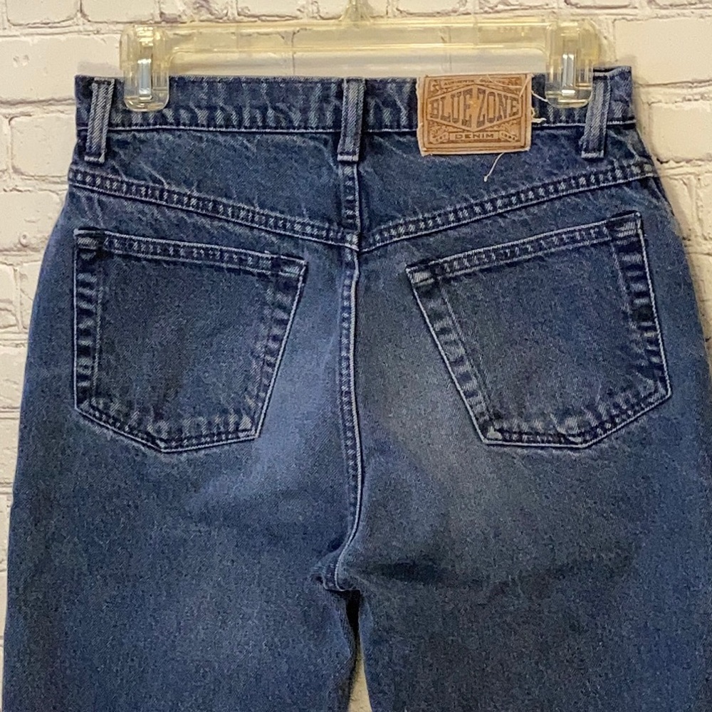 High Rise Blue Zone Mom Jeans Size 30/32 Dark Wash Vintage PM3972